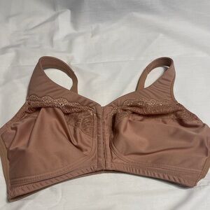 Glamorise bra front closure 40F tan color wireless wire free